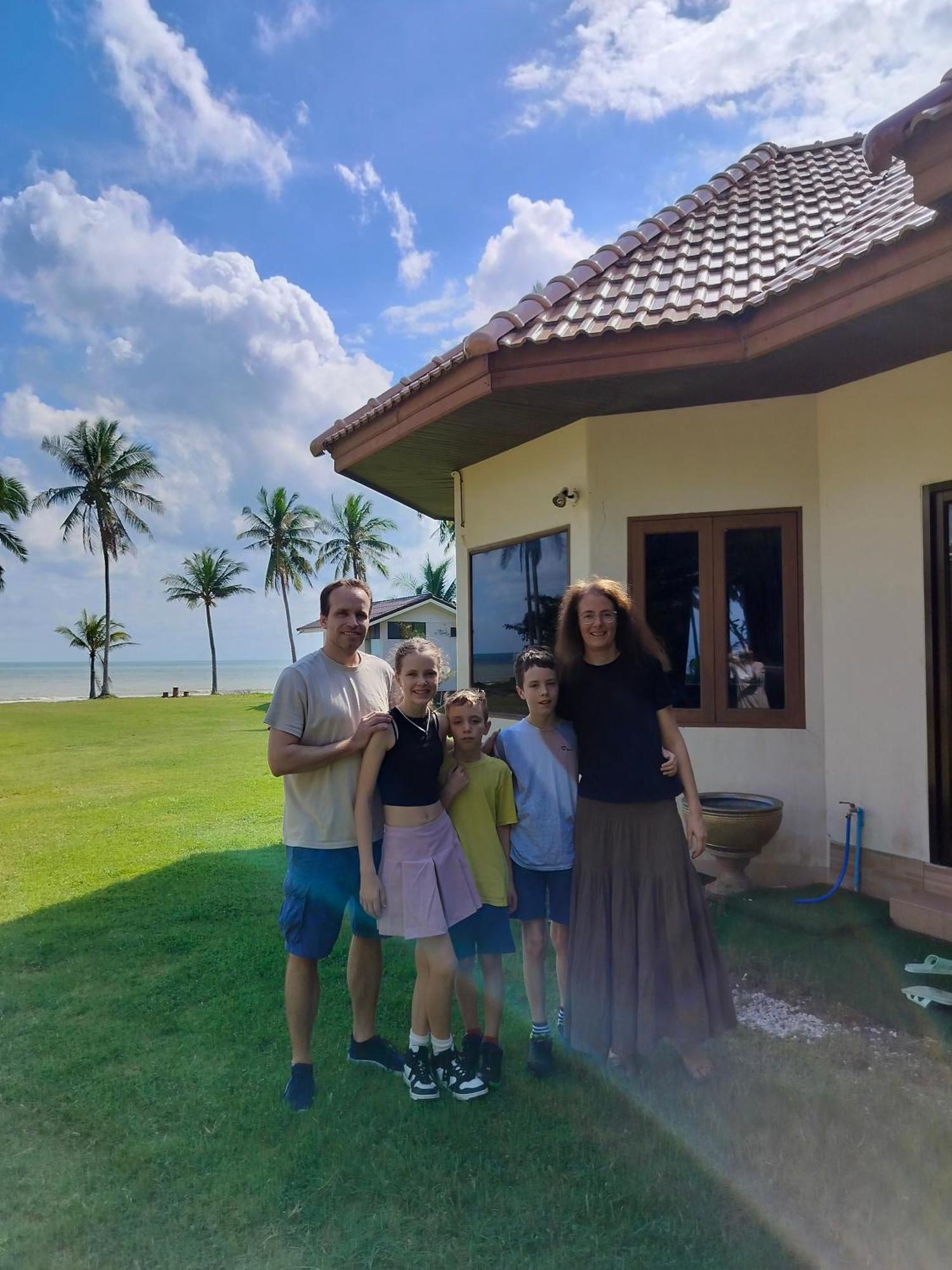 Baan Be Beach Lang Suan エクステリア 写真